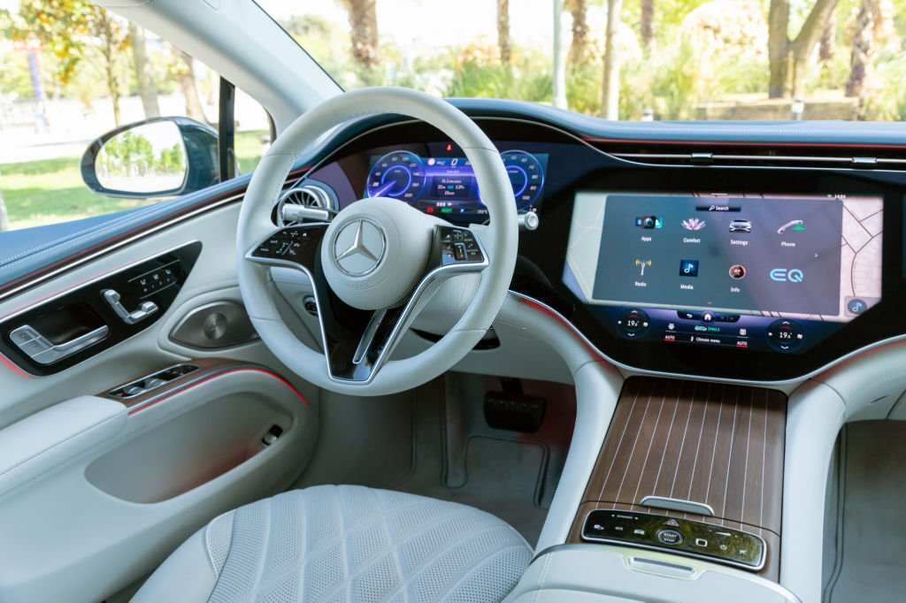 Mercedes EQS écrans